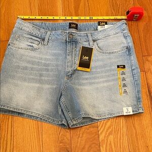 Lee Women's Light Wash Sz 16 Jean Shorts